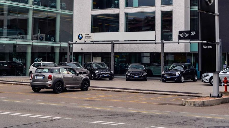 Il Gruppo Autotorino raddoppia a Varese con i marchi Bmw e Mini Il Gruppo Autotorino raddoppia a Varese con i marchi Bmw e Mini
