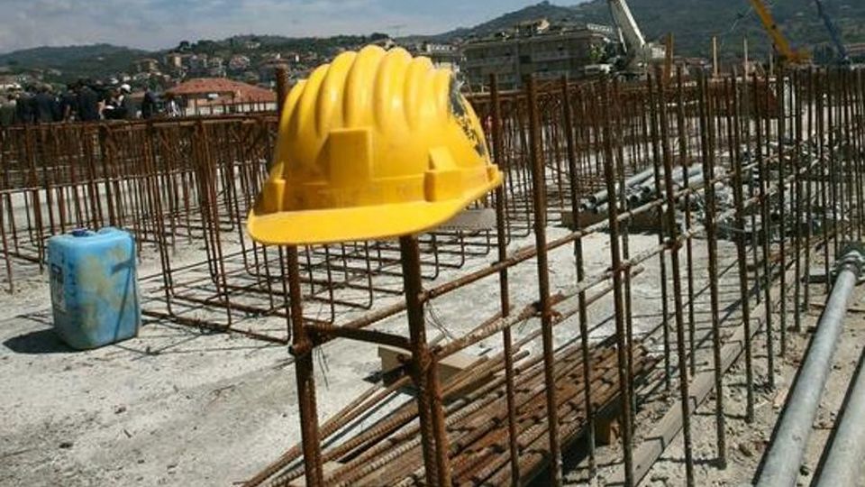 «Morti sul lavoro, adesso basta» «Morti sul lavoro, adesso basta»