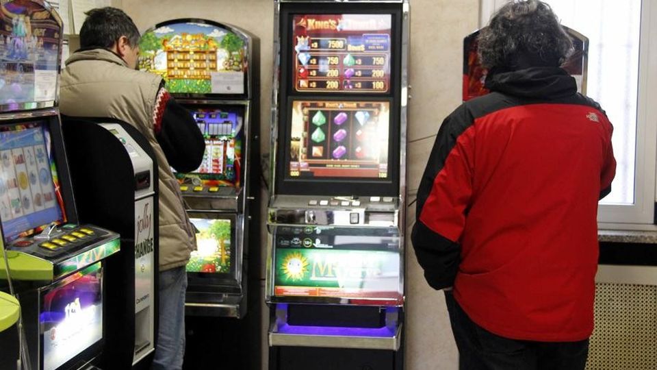 Madesimo dice no alle slot machine «Qui non c’è posto per il gioco d’azzardo» Madesimo dice no alle slot machine «Qui non c’è posto per il gioco d’azzardo»