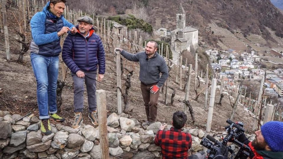 I terrazzamenti in tv. “Linea Bianca” a Tirano scopre i muretti a secco I terrazzamenti in tv. “Linea Bianca” a Tirano scopre i muretti a secco