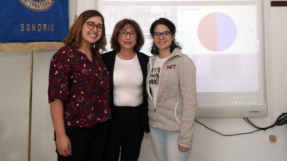 «Facoltà scientifiche non solo al maschile». Oltre gli stereotipi «Facoltà scientifiche non solo al maschile». Oltre gli stereotipi