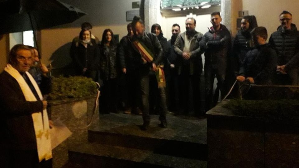 Un doppio taglio del nastro ad Andalo Comune e auditorium ora costano meno Un doppio taglio del nastro ad Andalo Comune e auditorium ora costano meno