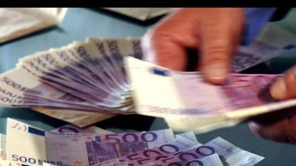 La manovra è legge Ecco la plastic e la sugar tax La manovra è legge Ecco la plastic e la sugar tax