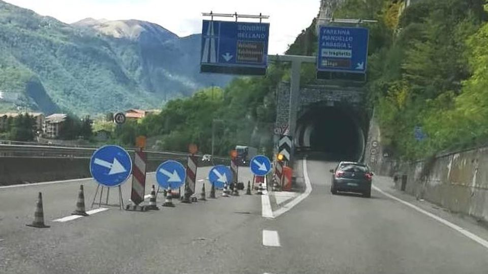 Super 36, apre stasera a doppio senso di marcia su una carreggiata Cronaca Super 36, apre stasera a doppio senso di marcia su una carreggiata Cronaca