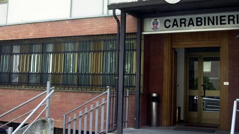 Cade dal treno, ferita diciottenne di Prata Camportaccio Cade dal treno, ferita diciottenne di Prata Camportaccio