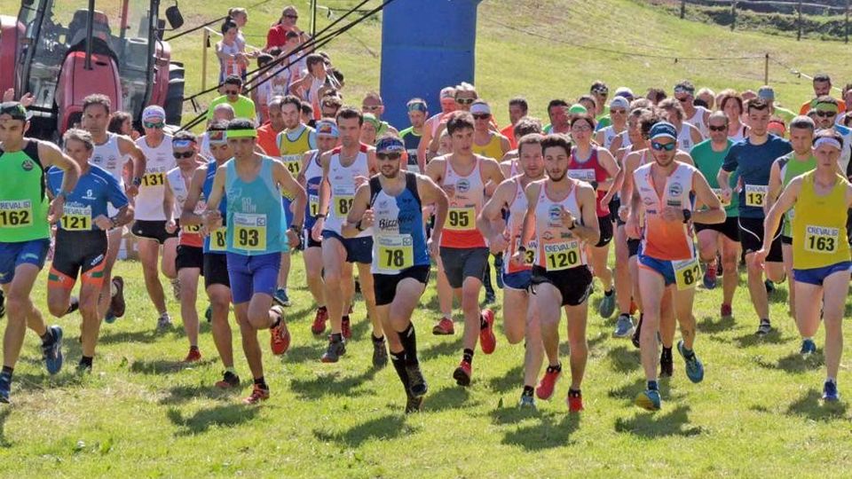 Corsa in montagna, in 120 alla partenza della Corri Faedo Corsa in montagna, in 120 alla partenza della Corri Faedo