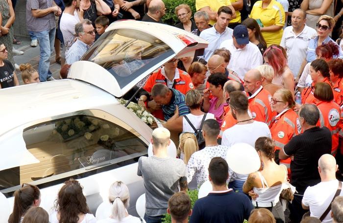 Porlezza funerale Massimo Fusina