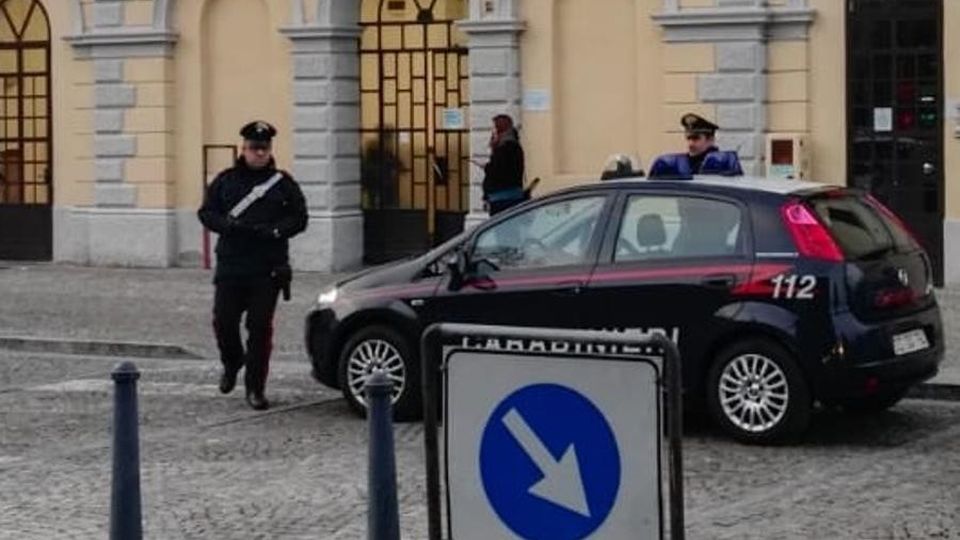Morbegno, ruba bresaole e le rivende in stazione Morbegno, ruba bresaole e le rivende in stazione