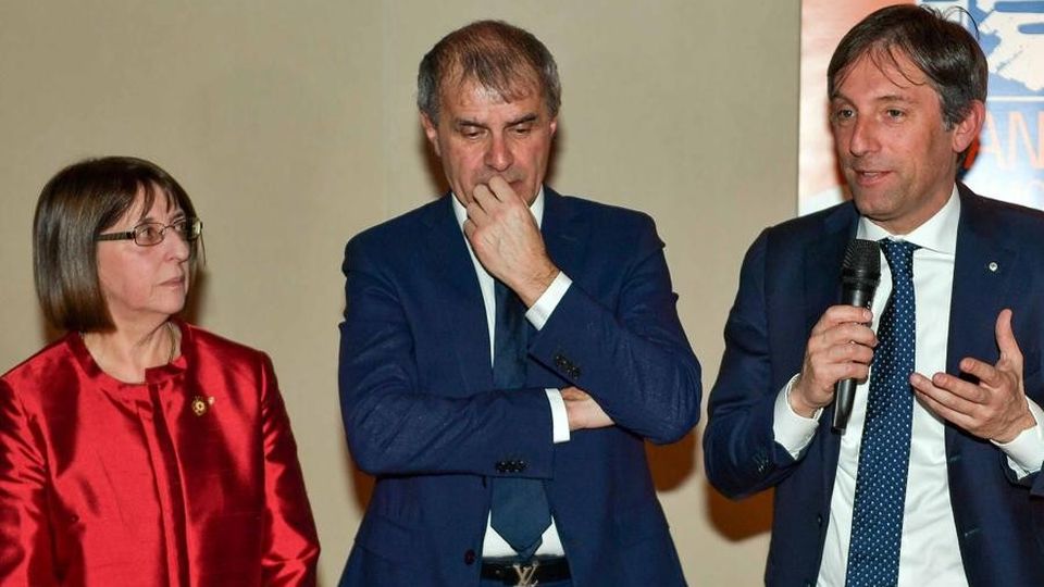 Cancro Primo Aiuto per la sede della Cri Cancro Primo Aiuto per la sede della Cri