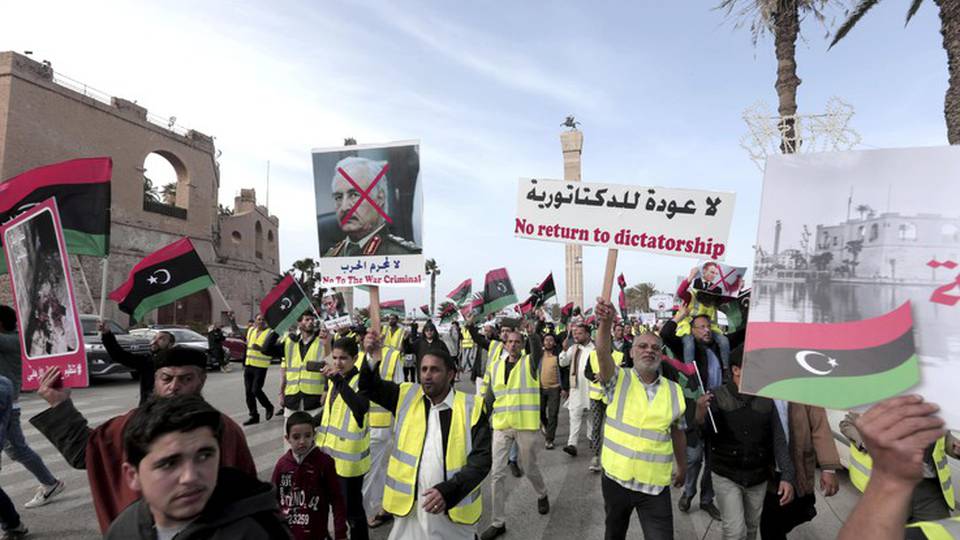 Libia: Ue, tutti Paesi rispettino embargo sulle armi Libia: Ue, tutti Paesi rispettino embargo sulle armi