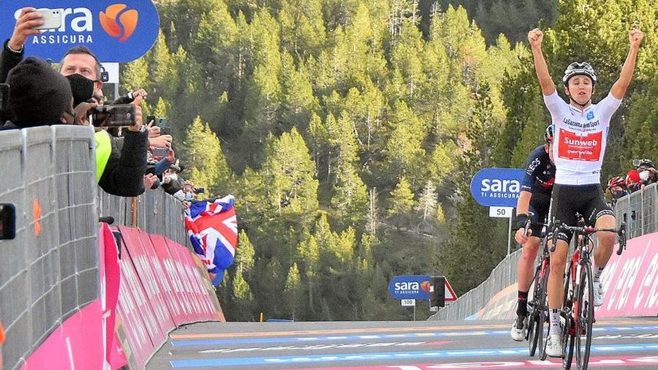 Il Giro e la Valtellina Ora la Valchiavenna Il Giro e la Valtellina Ora la Valchiavenna