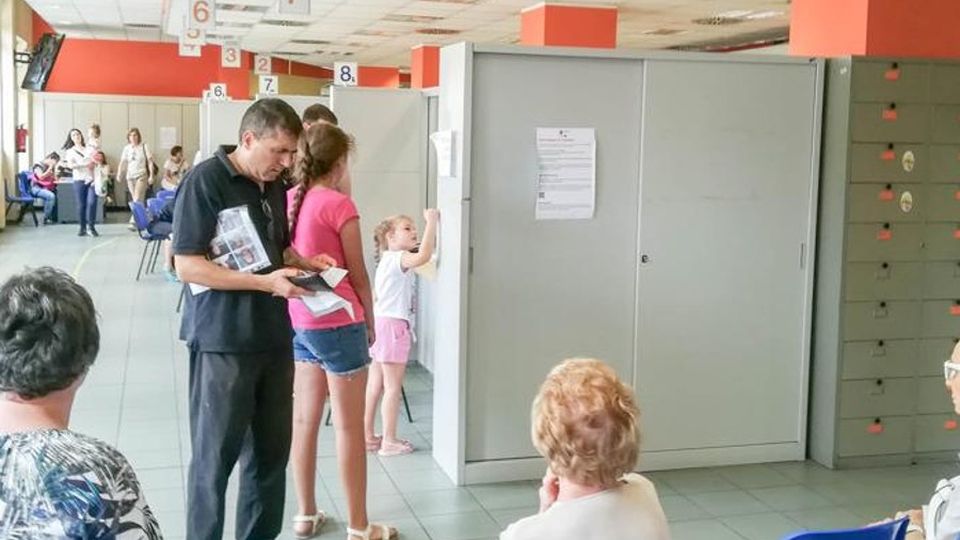 Coronavirus e burocrazia Dalle carte d’identità alle patenti Ecco le nuove scadenze da sapere Coronavirus e burocrazia Dalle carte d’identità alle patenti Ecco le nuove scadenze da sapere