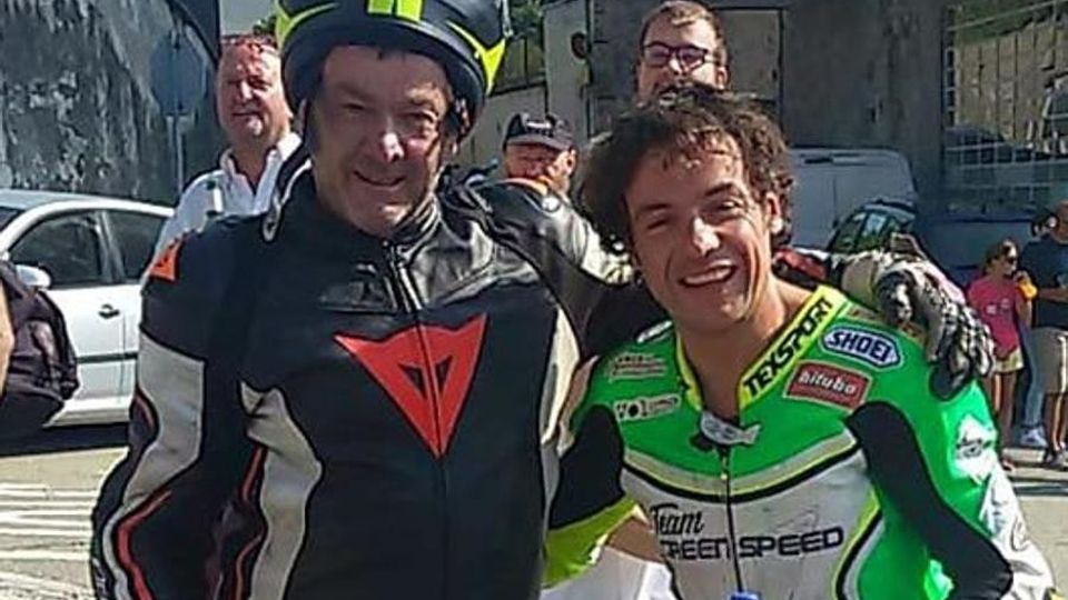 Roberto Rolfo in sella alla Guzzi targata Deghi Roberto Rolfo in sella alla Guzzi targata Deghi