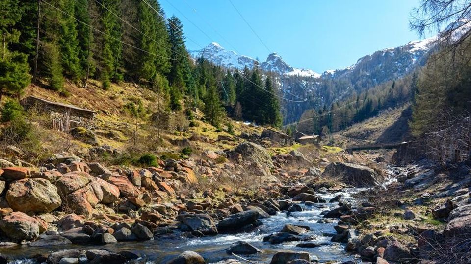 «Val Gerola, tamponi a tutti Compresi i villeggianti» «Val Gerola, tamponi a tutti Compresi i villeggianti»