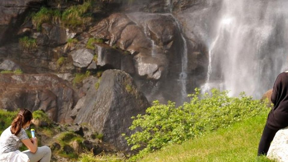 Spostamenti in Valle Con la fase due sono saliti del 54% Spostamenti in Valle Con la fase due sono saliti del 54%