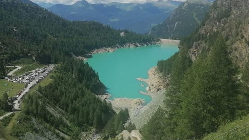 Turismo mordi e fuggi Ma la Valmalenco teme il pienone di agosto Turismo mordi e fuggi Ma la Valmalenco teme il pienone di agosto