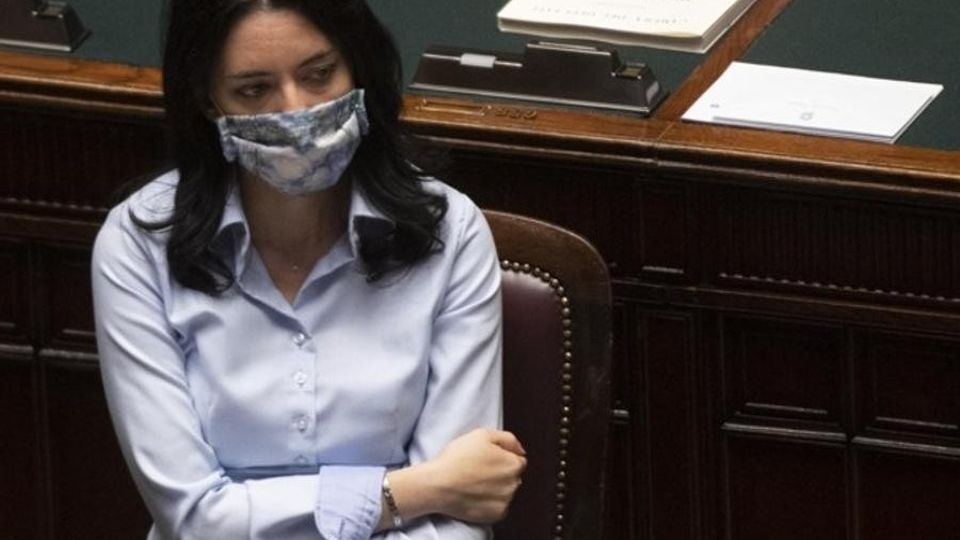 Il ministro Azzolina: «Scuole, l’apertura non è a rischio» Il ministro Azzolina: «Scuole, l’apertura non è a rischio»