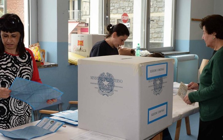 Parte la corsa alla poltrona Un plotone di 180 candidati