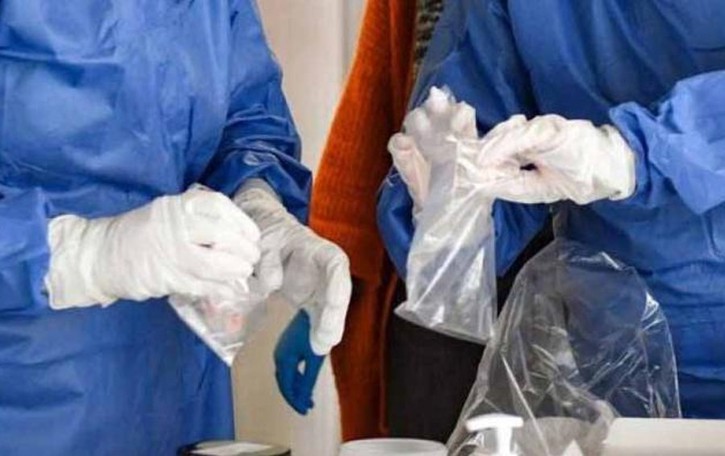 Richieste di tamponi farmacie subissate «Non ce la facciamo»