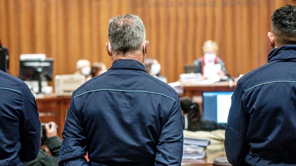 CONDANNATO il killer di don Roberto Fine pena mai ( video ) CONDANNATO il killer di don Roberto Fine pena mai ( video )