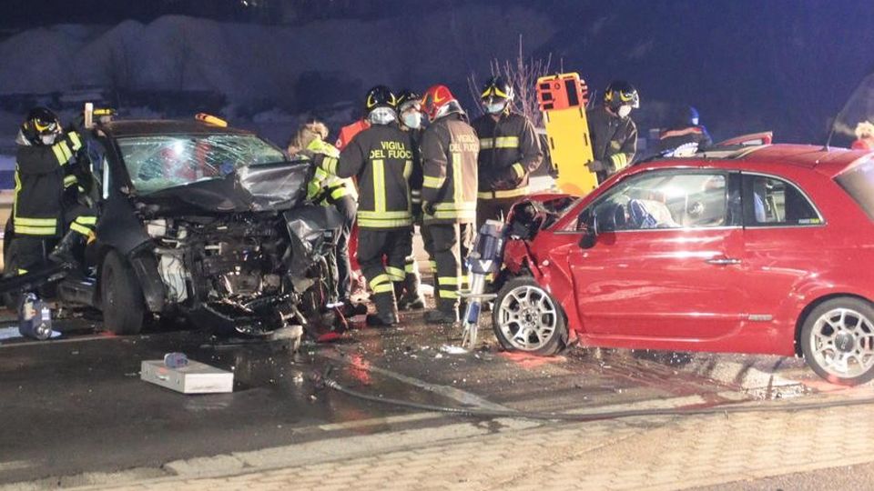 Incidente a Montagna Il papà ferito è in prognosi riservata Incidente a Montagna Il papà ferito è in prognosi riservata