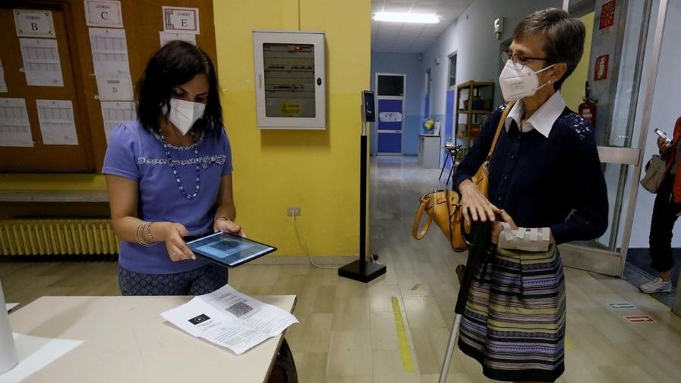 Scuola, 240 alunni in quarantena In provincia coinvolte 14 classi Scuola, 240 alunni in quarantena In provincia coinvolte 14 classi