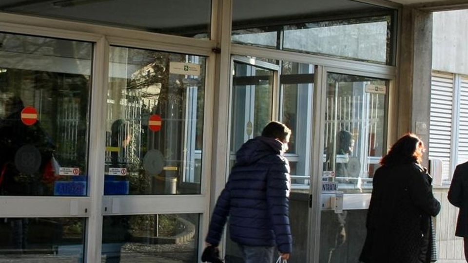 Covid, scoppia focolaio all’ospedale di Gravedona Covid, scoppia focolaio all’ospedale di Gravedona
