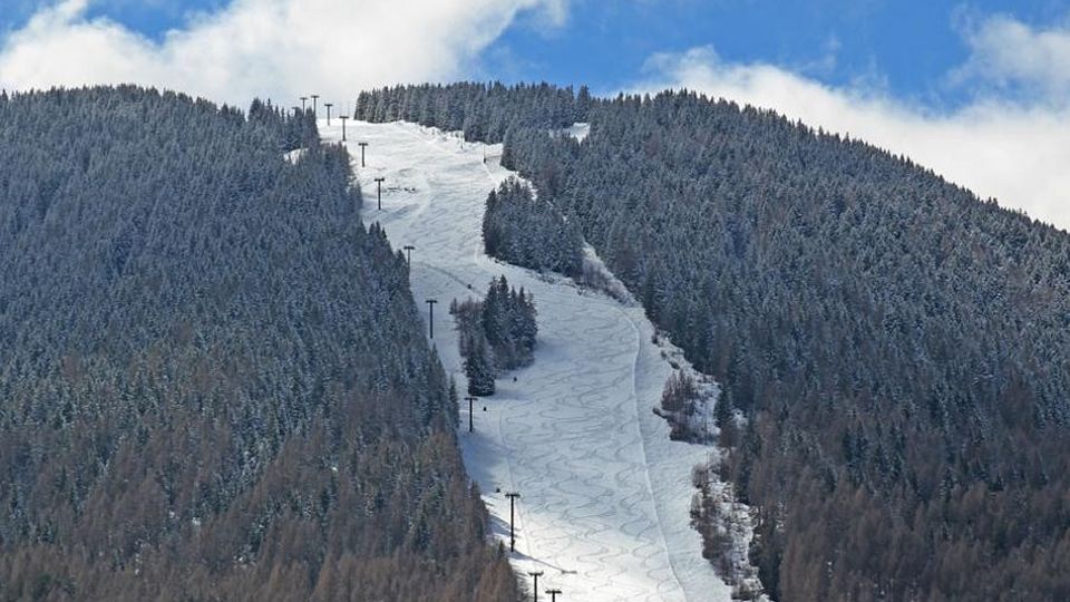 Da lunedì si scia Bormio e Valfurva aspettano ancora Da lunedì si scia Bormio e Valfurva aspettano ancora