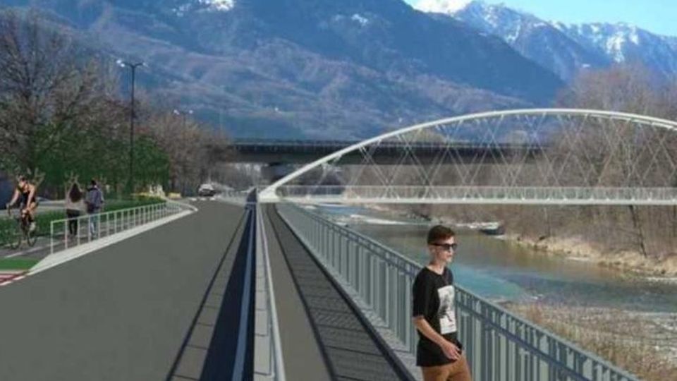 A giugno non solo la passerella Sarà aperto anche il nuovo ponte A giugno non solo la passerella Sarà aperto anche il nuovo ponte