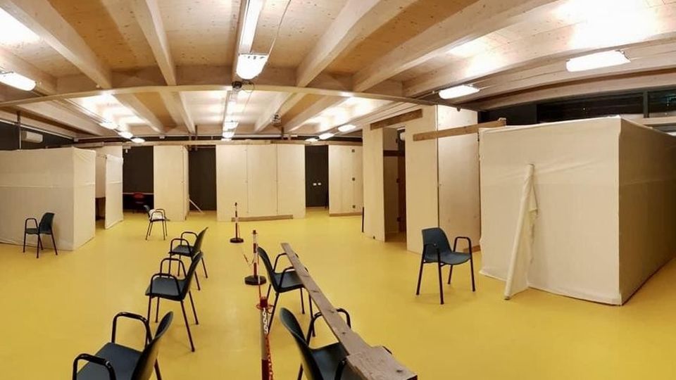 «Il vaccino per voi non c’è». Valmalenco, esclusi 48 anziani «Il vaccino per voi non c’è». Valmalenco, esclusi 48 anziani