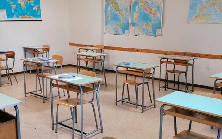 Contagi stabili e Tirano rilevatori a scuola