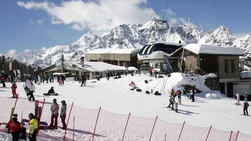 Imprese del turismo e danni da Covid Ci sono 33 milioni Imprese del turismo e danni da Covid Ci sono 33 milioni