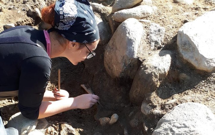 Piuro, sorpresa negli scavi Trovati tre scheletri forse di epoca romana