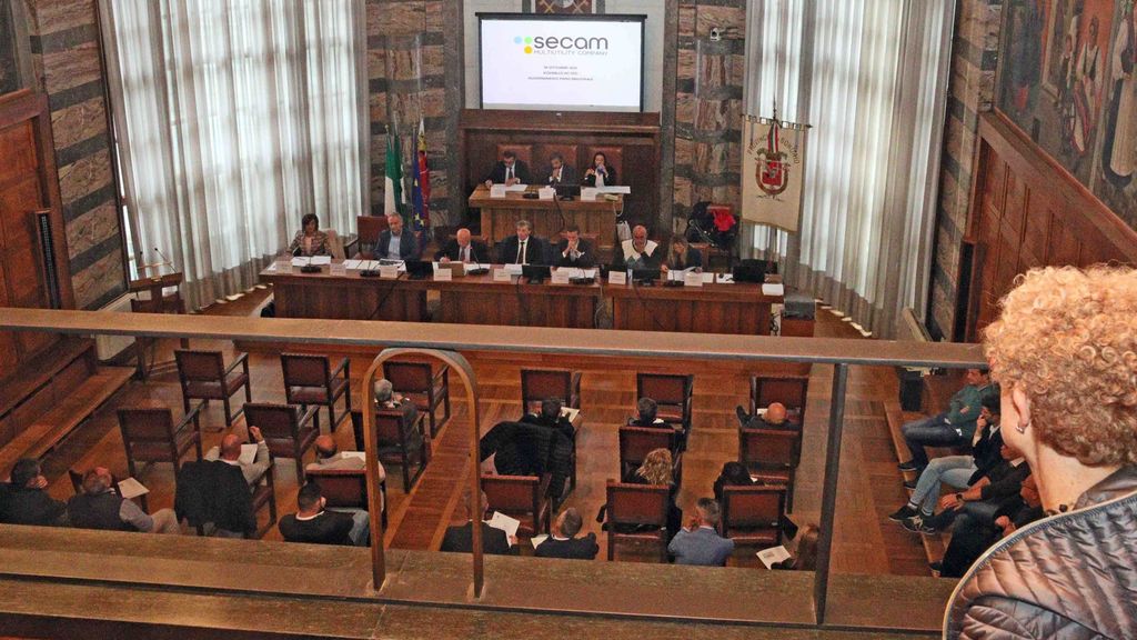 Aumenta anche la bolletta dell’acqua. In provincia di Sondrio subito +8% Aumenta anche la bolletta dell’acqua. In provincia di Sondrio subito +8%