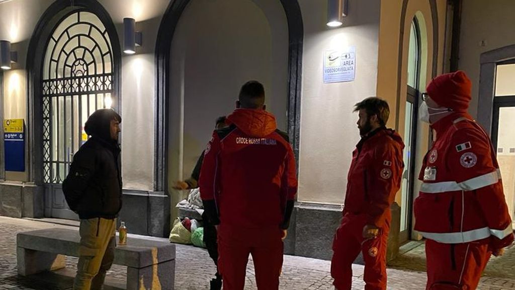 Sondrio, c’è il dormitorio, saliti a sette i posti nel container Cri Sondrio, c’è il dormitorio, saliti a sette i posti nel container Cri