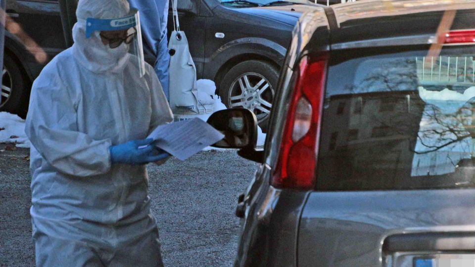 Il Covid non fa vacanze Aumentano i contagi e anche l’incidenza Il Covid non fa vacanze Aumentano i contagi e anche l’incidenza