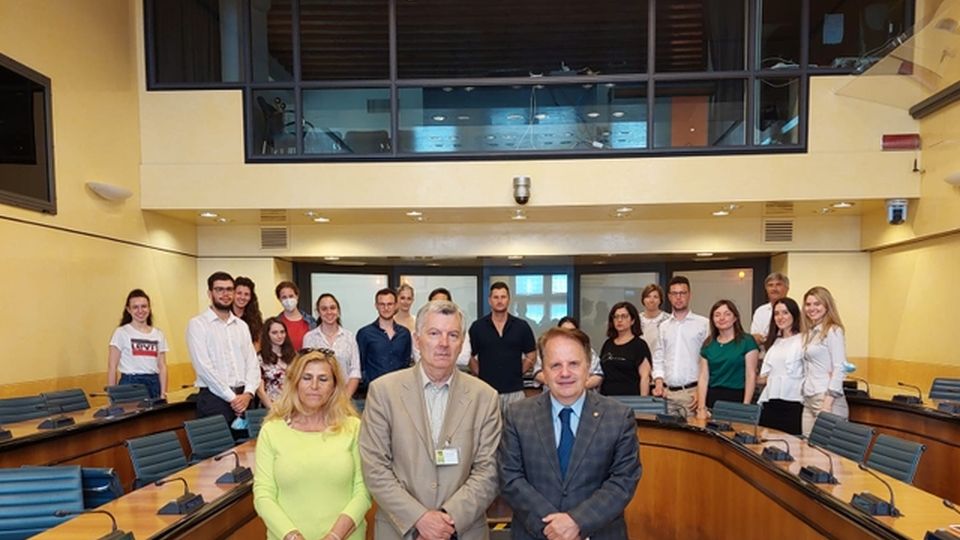 Consiglio Veneto: studenti di Scienza dall’amministrazione dell’Università di Padova Consiglio Veneto: studenti di Scienza dall’amministrazione dell’Università di Padova