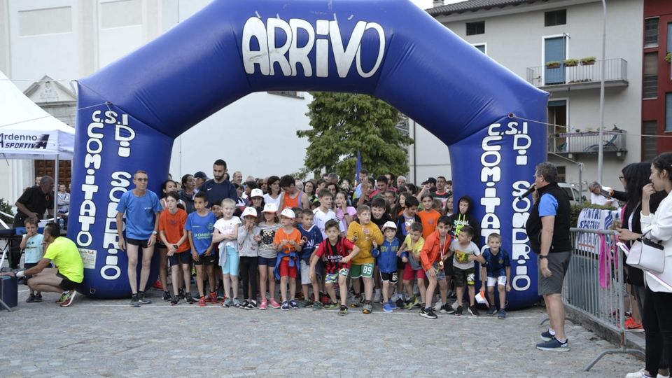 Successo Trofeo Cerasa “Invasione” in paese di cinquecento podisti Successo Trofeo Cerasa “Invasione” in paese di cinquecento podisti