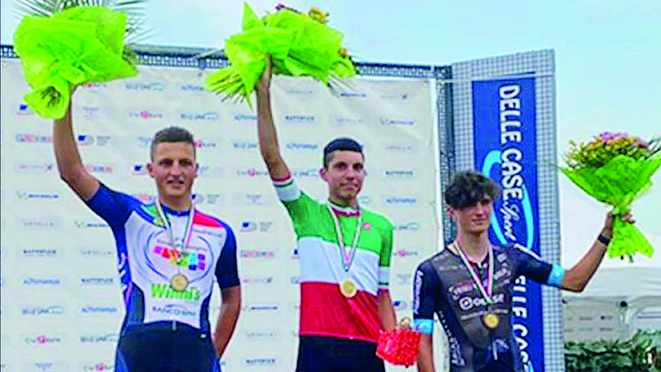 Il Tricolore sventola per Piganzoli Suo il titolo nella crono Under 23 Il Tricolore sventola per Piganzoli Suo il titolo nella crono Under 23