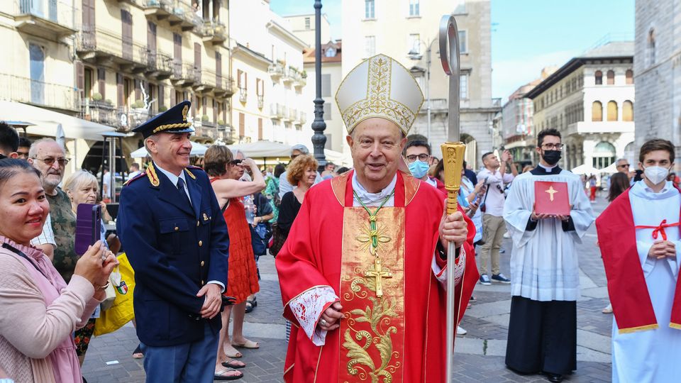 Oscar Cantoni sabato sarà cardinale Oscar Cantoni sabato sarà cardinale