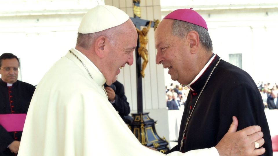 Oggi il Papa crea cardinale il vescovo Cantoni Oggi il Papa crea cardinale il vescovo Cantoni
