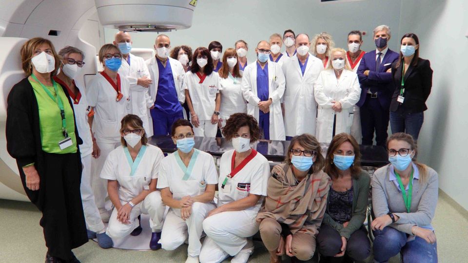 «Radioterapia e tumori, a Sondrio apparecchiature all’avanguardia» «Radioterapia e tumori, a Sondrio apparecchiature all’avanguardia»