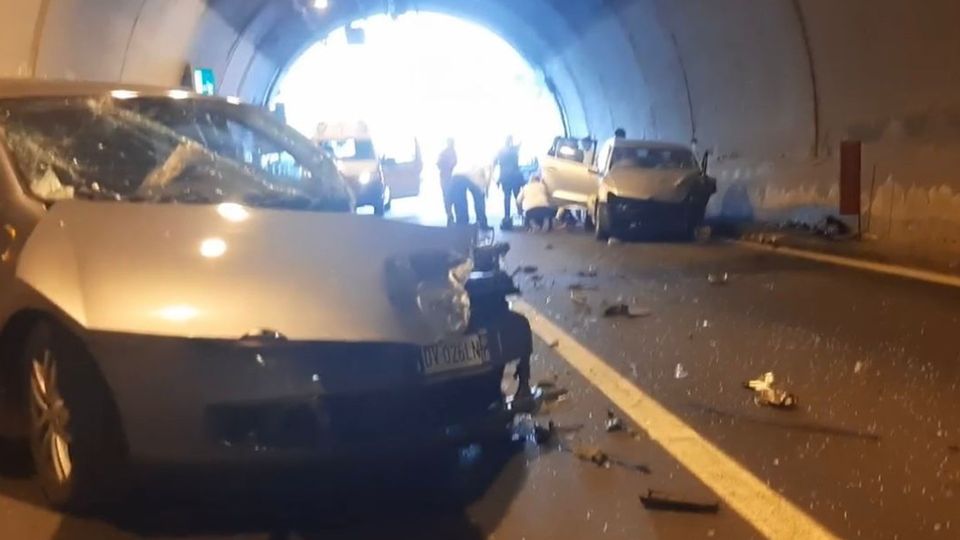 Sondalo: bimbo muore a tre anni, dieci giorni dopo l’incidente Sondalo: bimbo muore a tre anni, dieci giorni dopo l’incidente